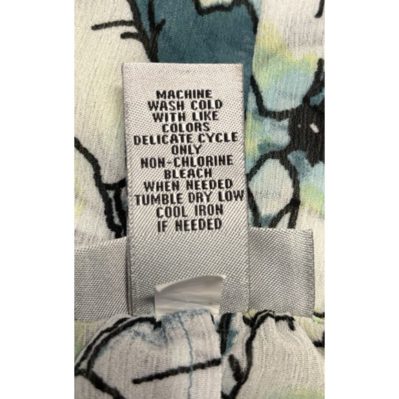 Catherines Top Women 1X Blue White Floral Short Sleeve Popover Lightweight Sheer - Picture 11 of 11